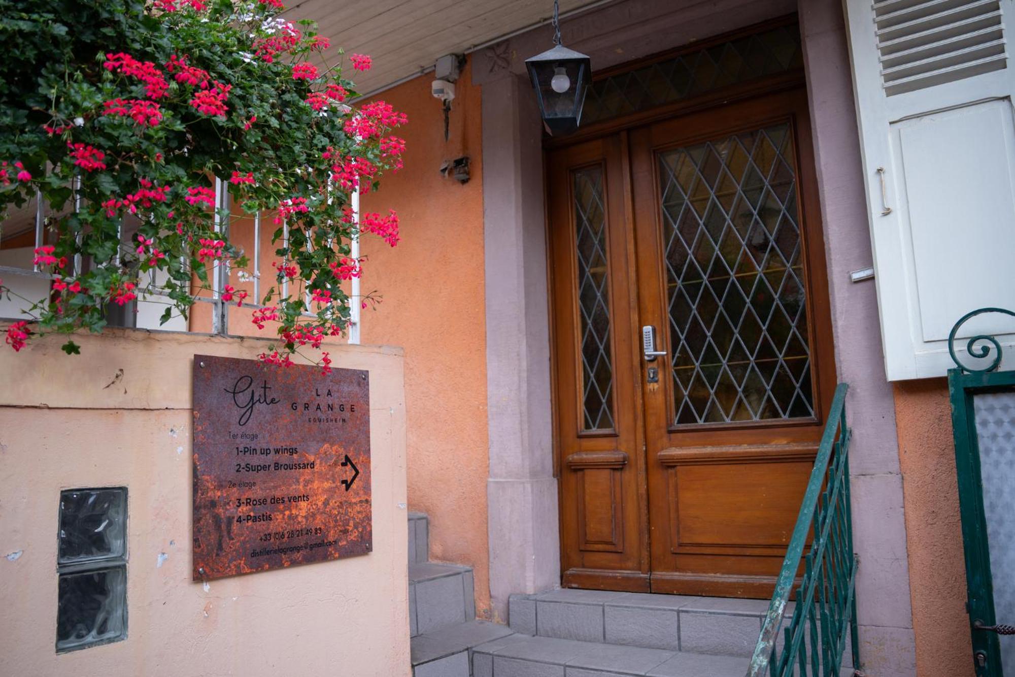 Chambre Pastis Eguisheim Exteriör bild